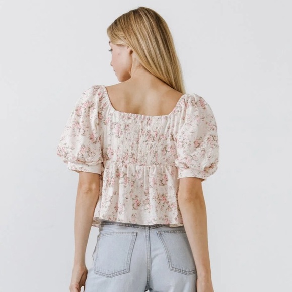English Factory Textured Floral Top - Picture 3 of 5